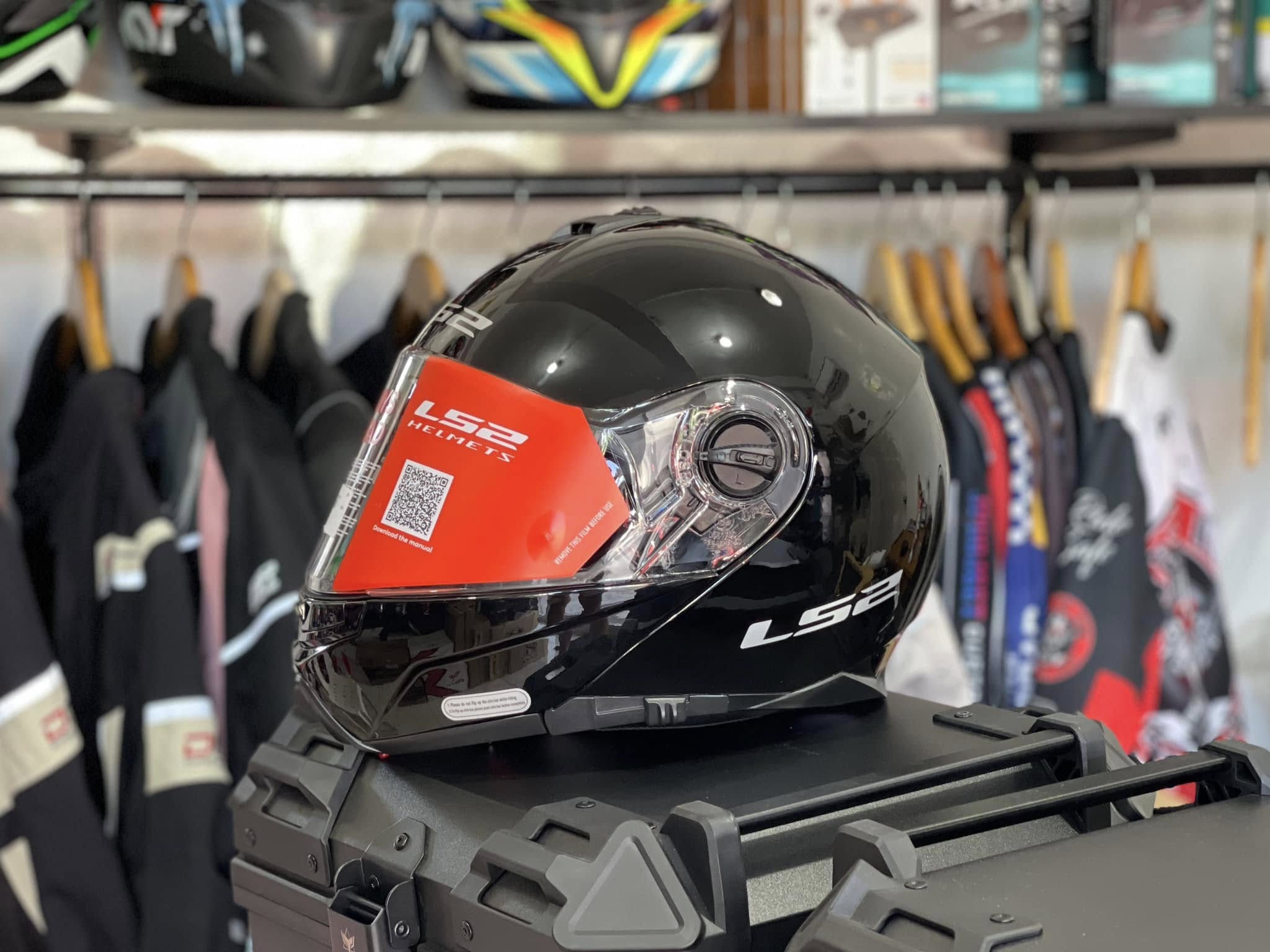 HELMET ‏LS2 FF325 STROBE II BLACK GLOSS