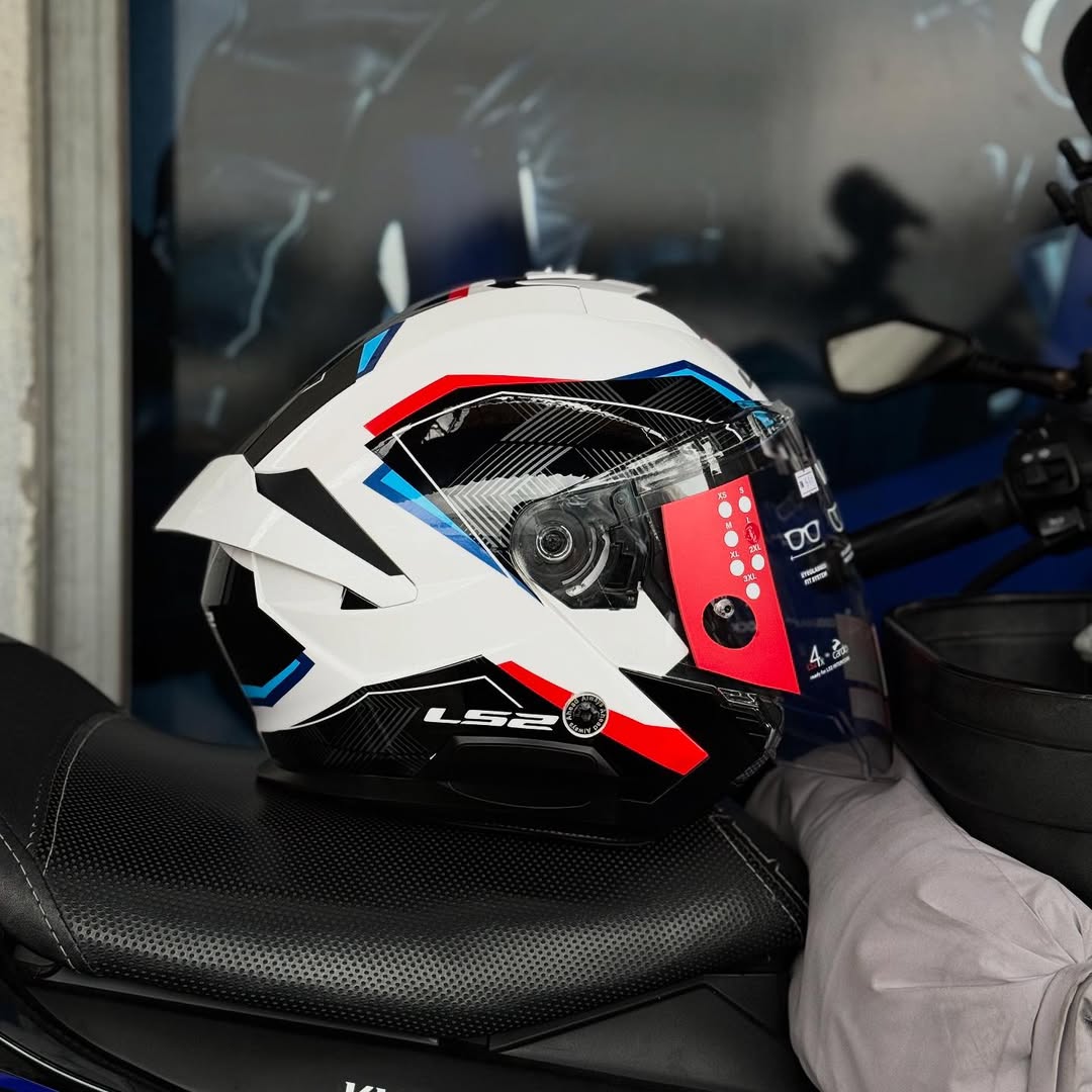 HELMET LS2 OF618 VERSO II AIR WHITE BLUE RED