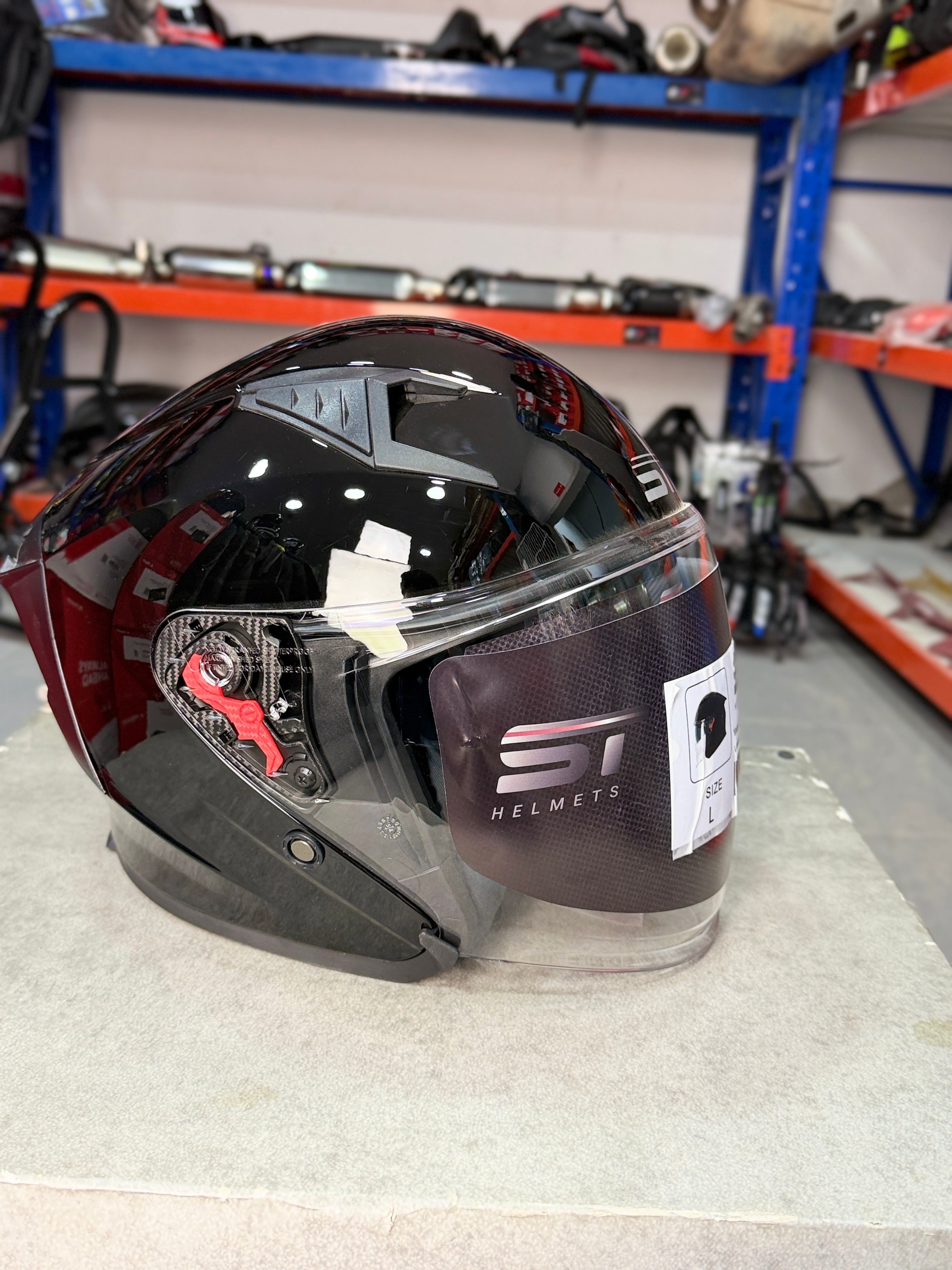 HELMET ST Z-301 GLOSS BLACK