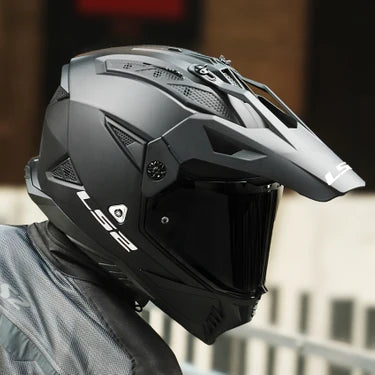HELMET ‏LS2 MX702 PIONEER II MATT BLACK
